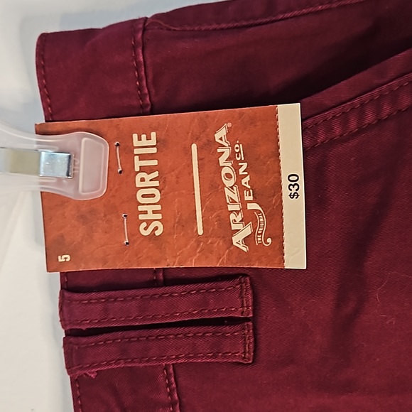 Arizona Jean Company Juniors Burgundy Shortie Shorts Size 5 - Picture 3 of 7